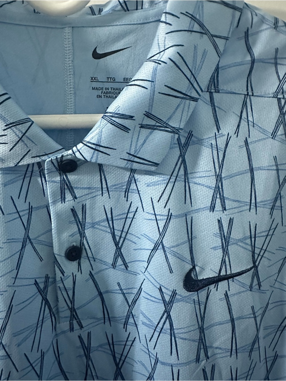 Bundle Consisting of 2 Nike Men’s Golf Dri Fit Polos - Picture 2 of 6